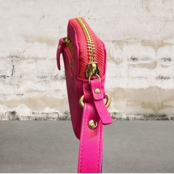 Kate Spade Storybook Lining -Hot Pink Leather Wristlet Clutch W/ & Gift Box - Picture 5 of 10